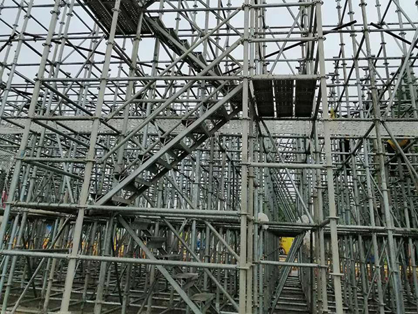 選擇沈陽腳手架租賃公司，為建筑工地添動力，安全高效施工！